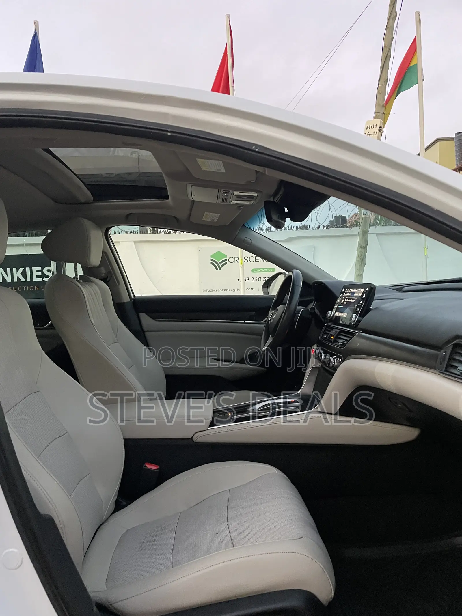 Honda Accord Touring 2.0T 2018 White