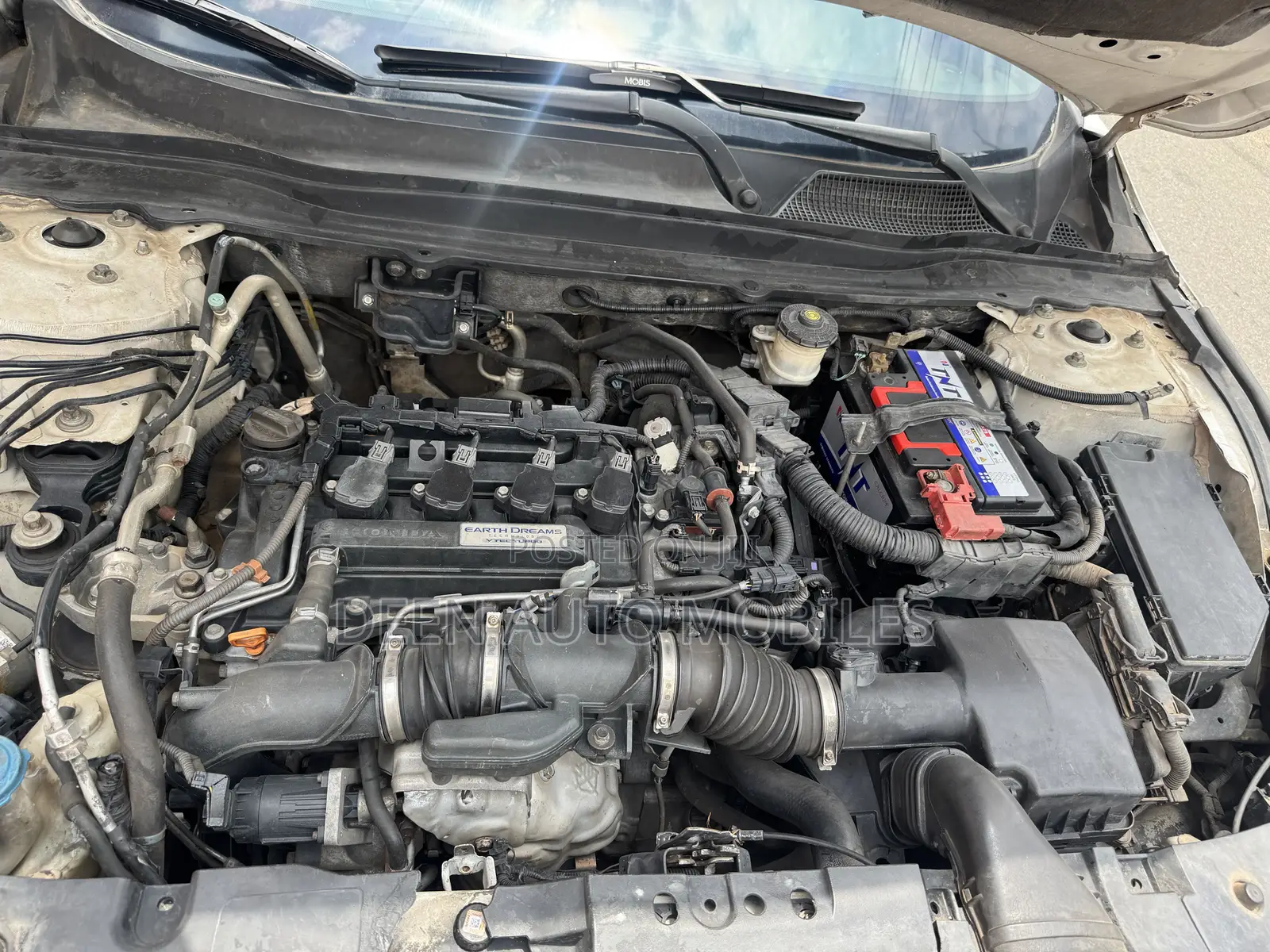 Honda Accord Sport (1.5L 4cyl Turbo CVT) 2019 White