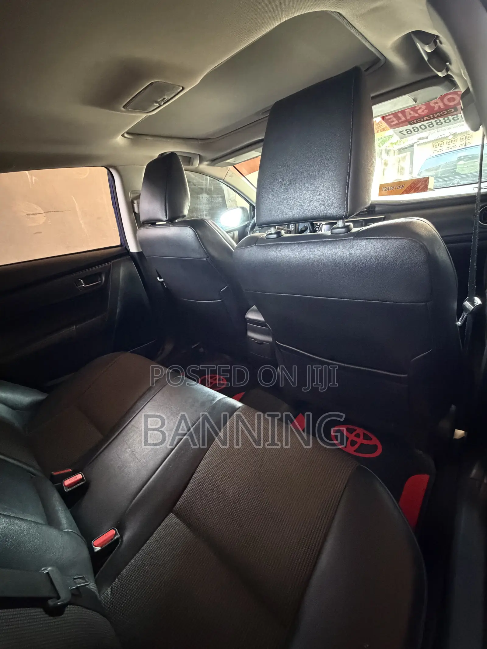 Toyota Corolla SE Special Edition 4dr Sedan (1.8L 4cyl CVT) 2017 Blue