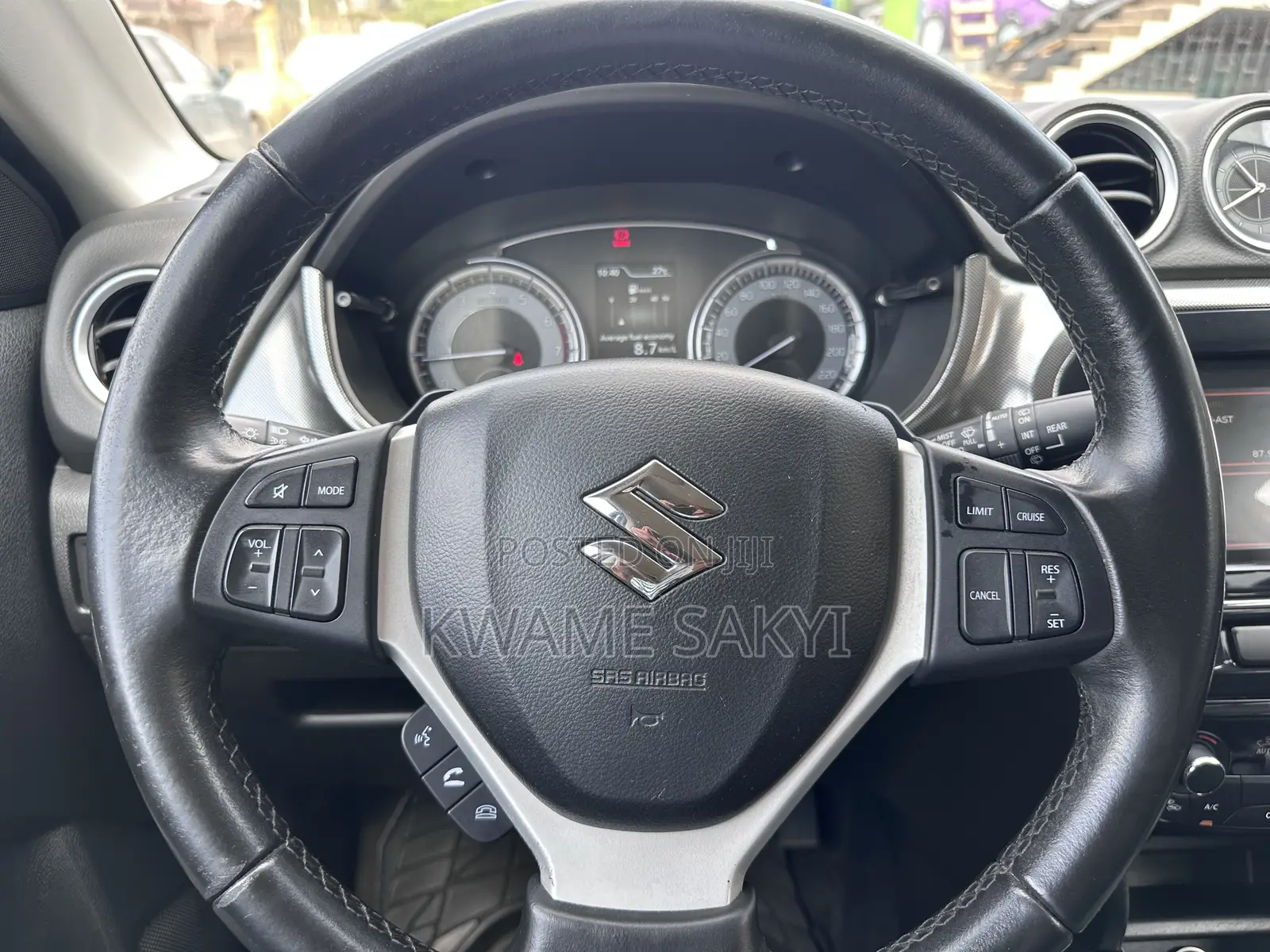 Suzuki Vitara 2022 Silver