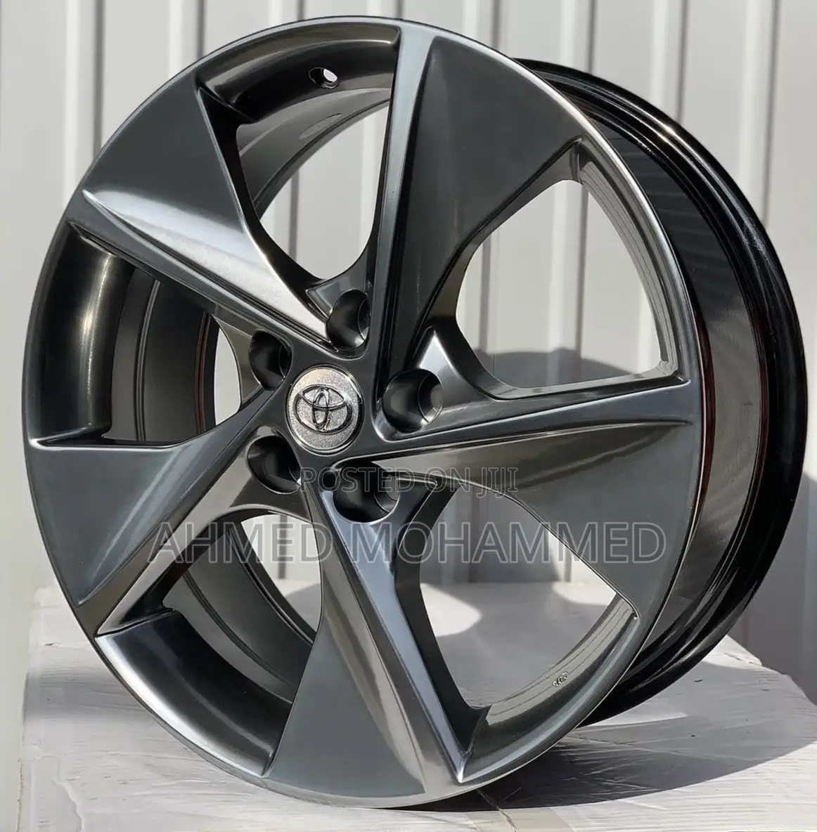 Toyota Camry Alloy Rim 18