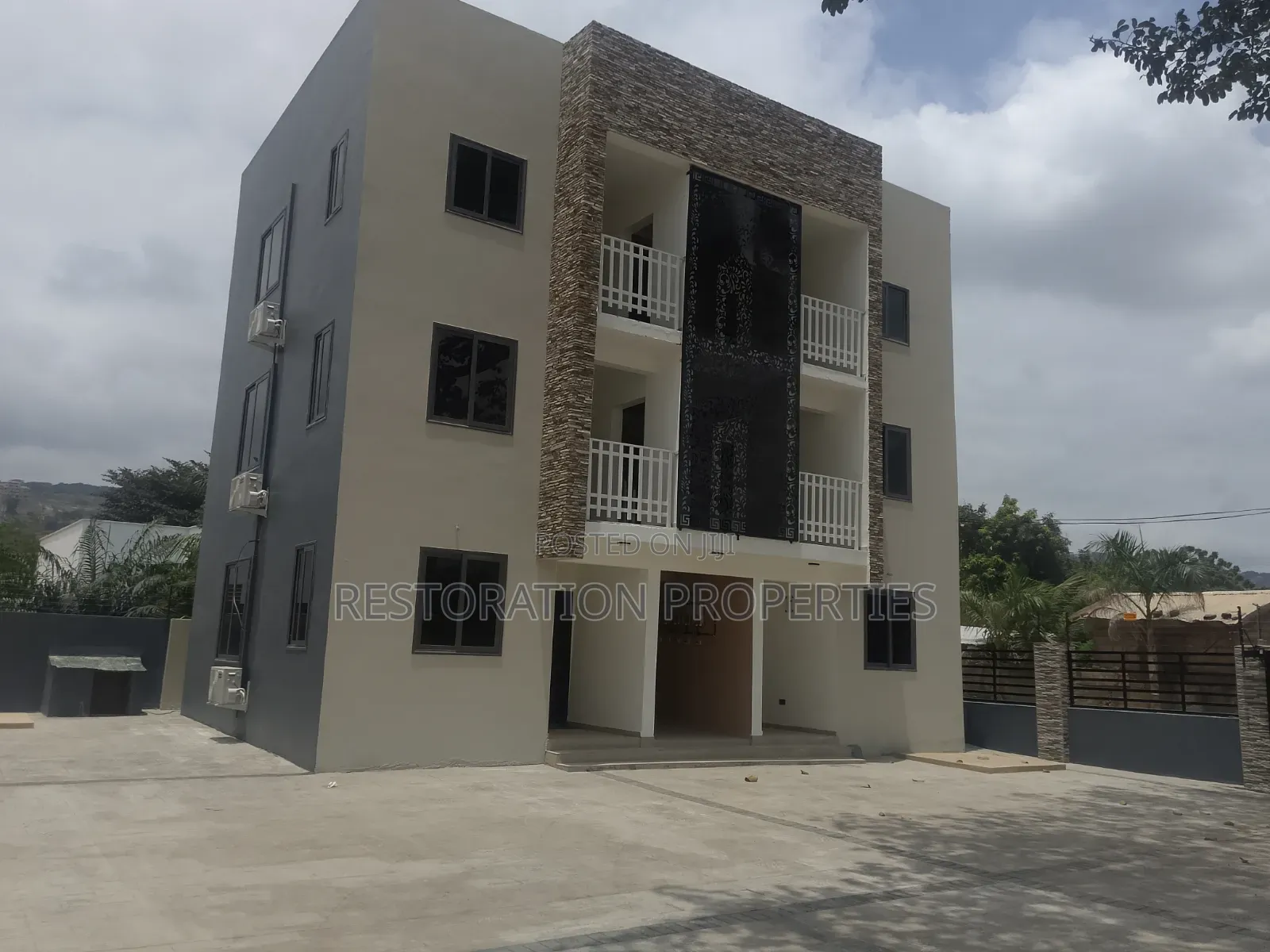 1bdrm Apartment in Oyarifa for rent