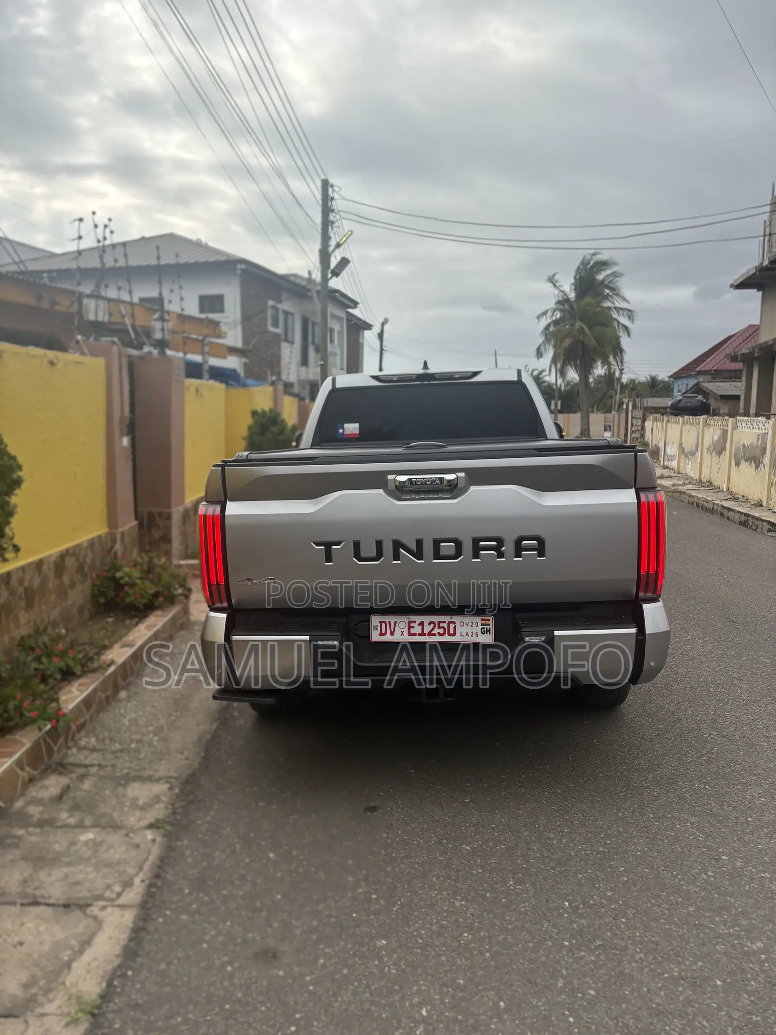Toyota Tundra 2024 Gray