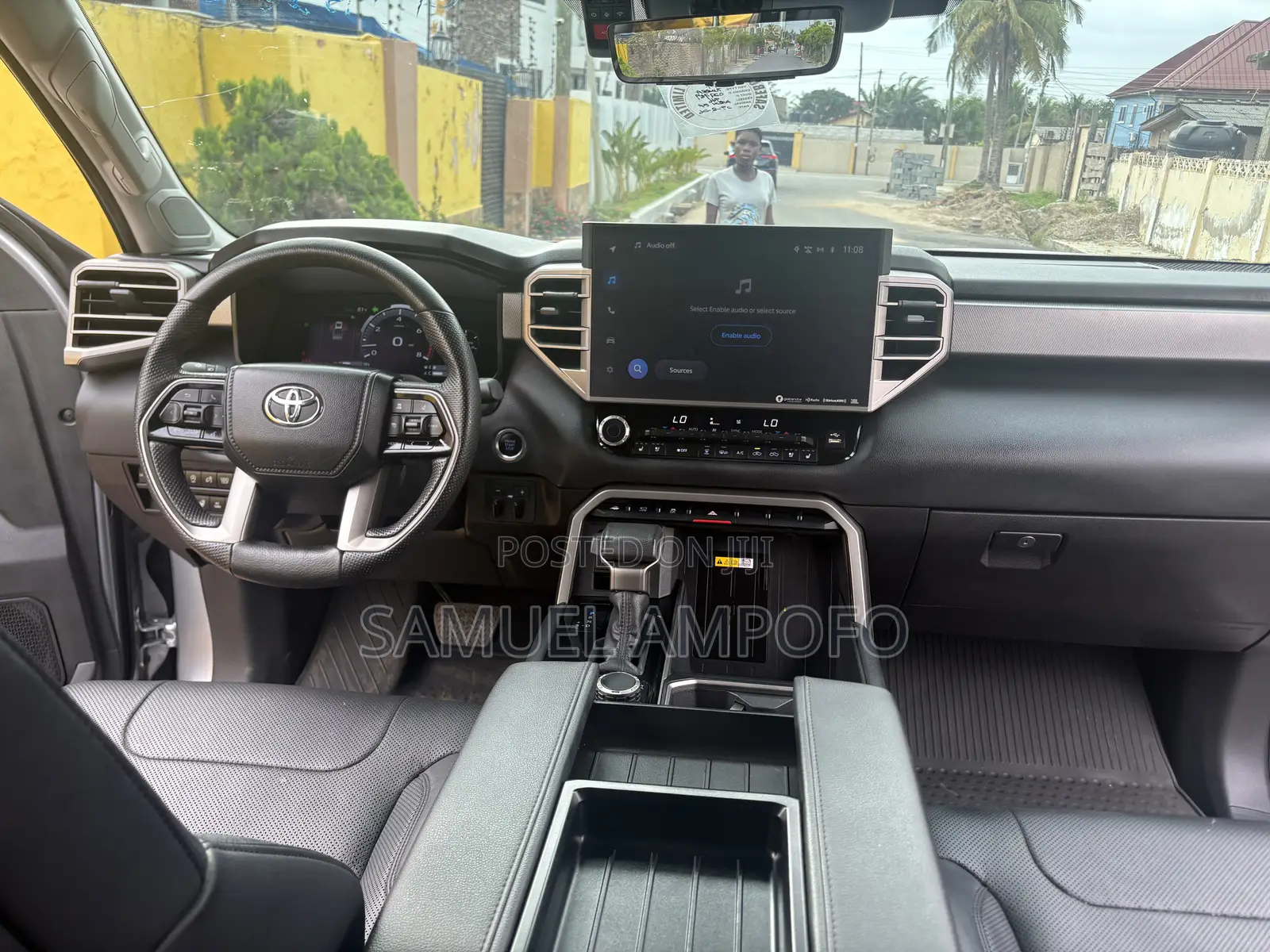 Toyota Tundra 2024 Gray