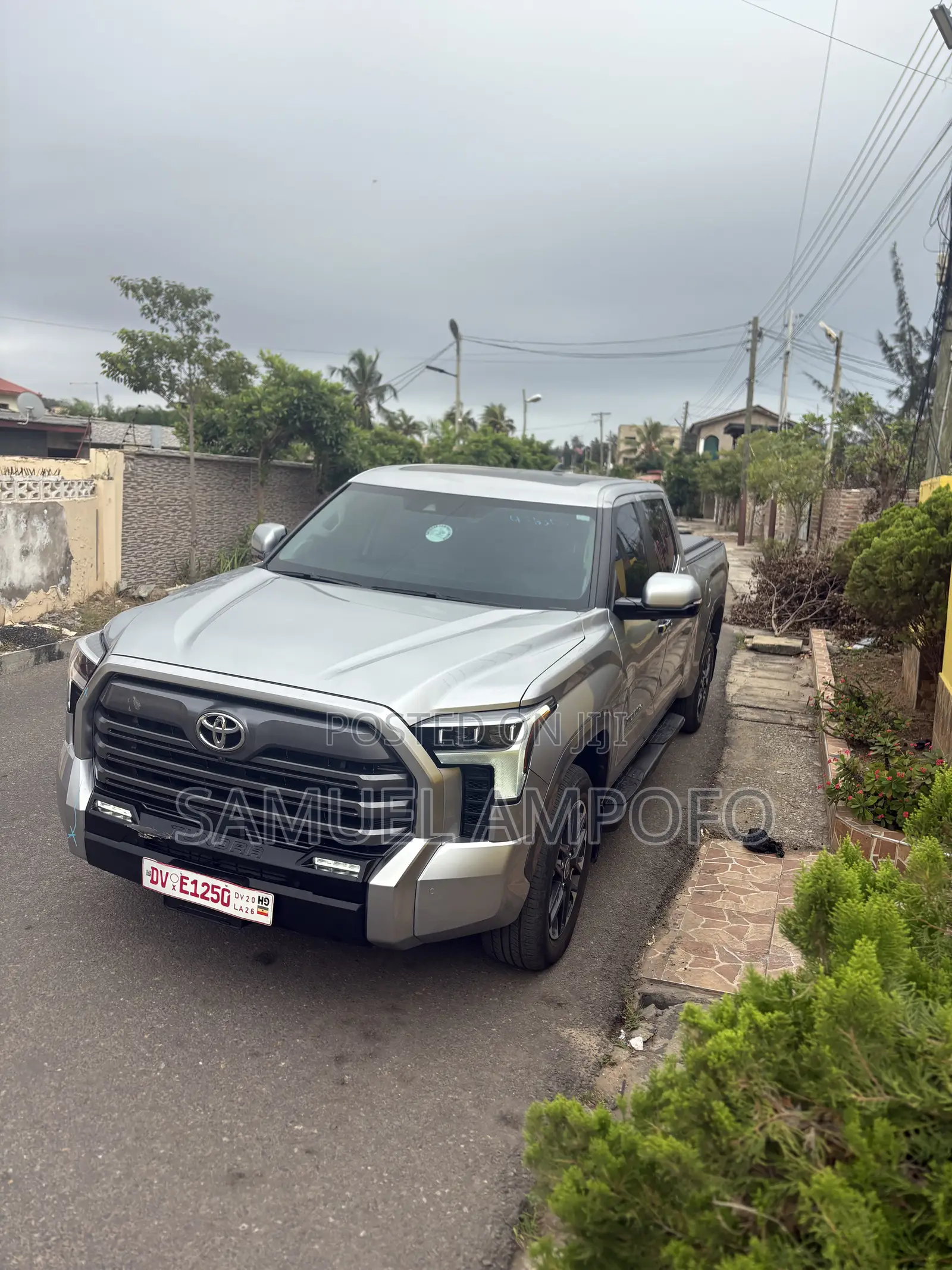 Toyota Tundra 2024 Gray