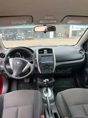 Nissan Versa 1.6 SV 2019 Burgundy