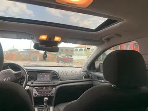 Hyundai Elantra 2018 Gray