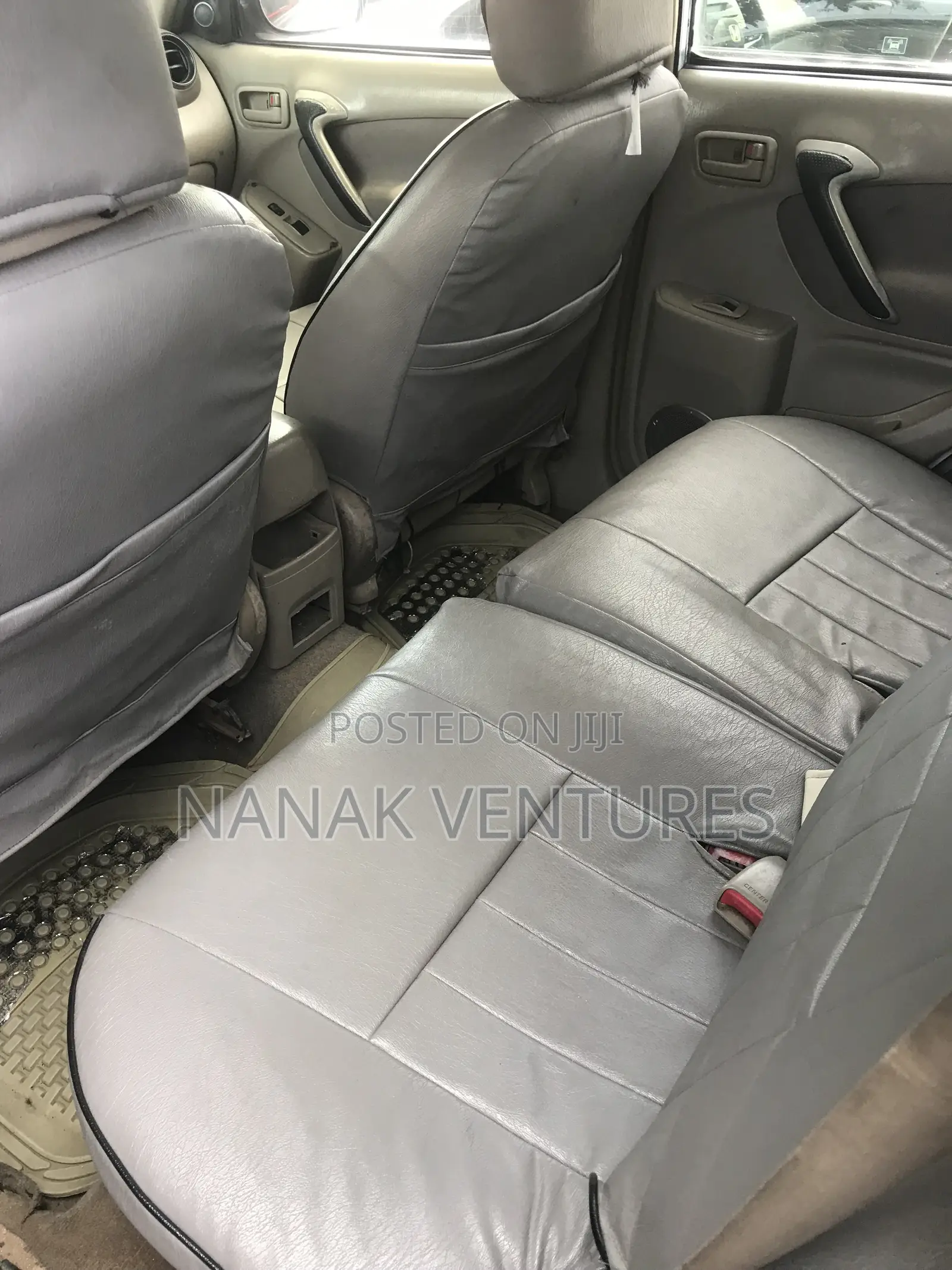 Toyota RAV4 2.0 Automatic 2005 White