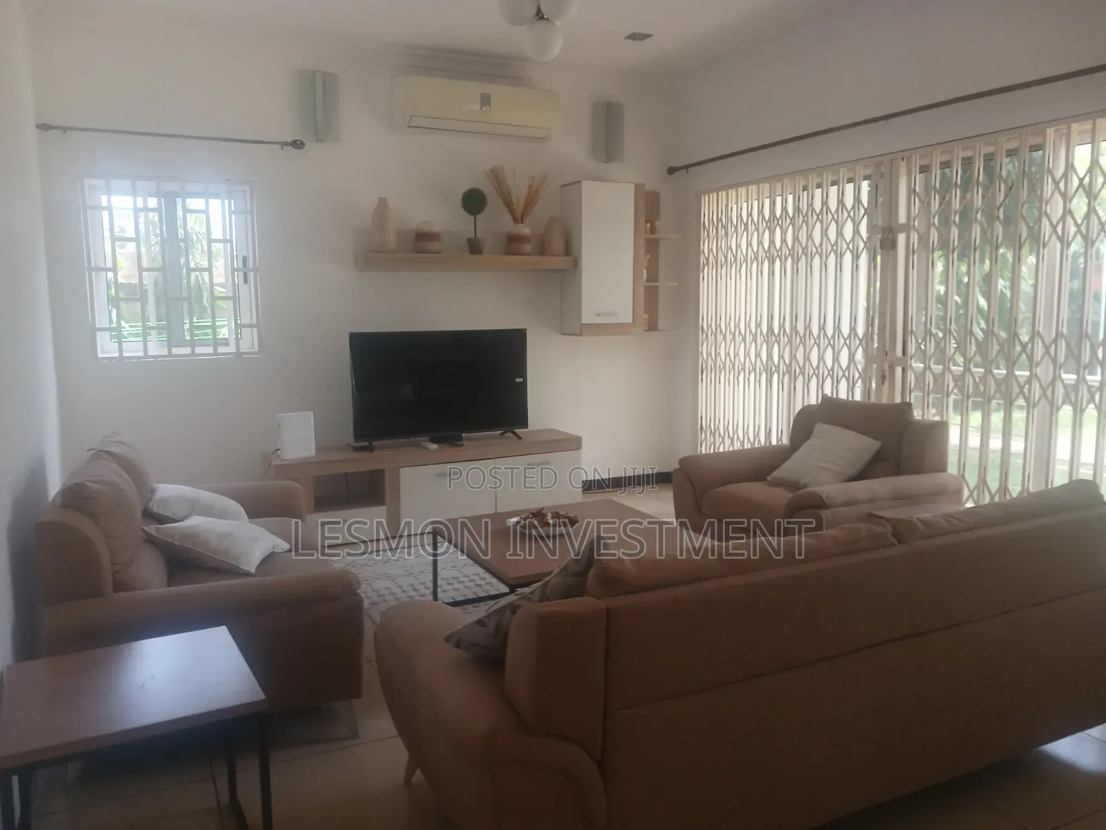 Furnished 2bdrm Apartment in Lesmon Investment, Oxford Street for rent