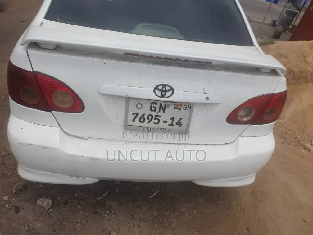 Toyota Corolla 2006 White