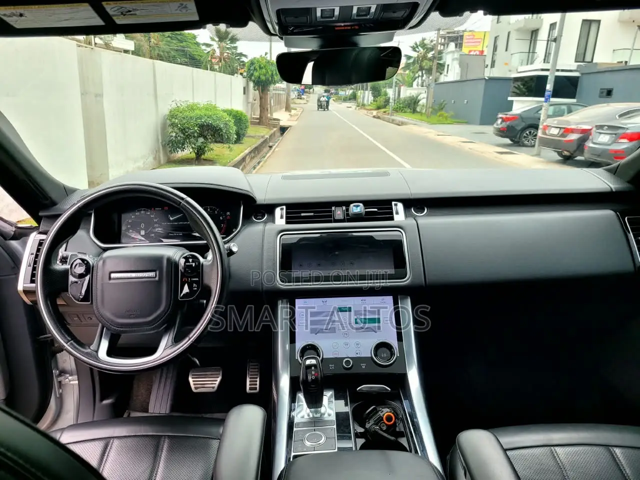 Land Rover Range Rover SWB 2021 Silver