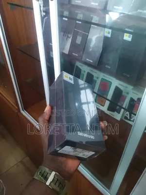 New Samsung Galaxy S20 Ultra 5G 128 GB Black