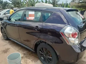 Pontiac Vibe 2010 Gray