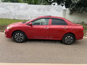 Toyota Corolla 2013 Red