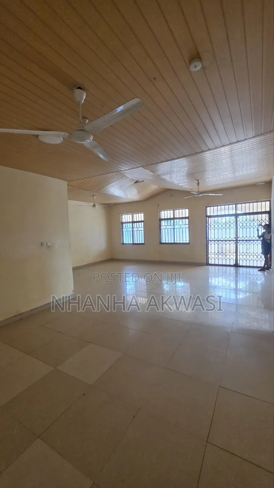 4bdrm House in Klagon, Sakumono for rent