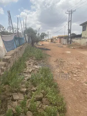 Land for Sale at Santeo