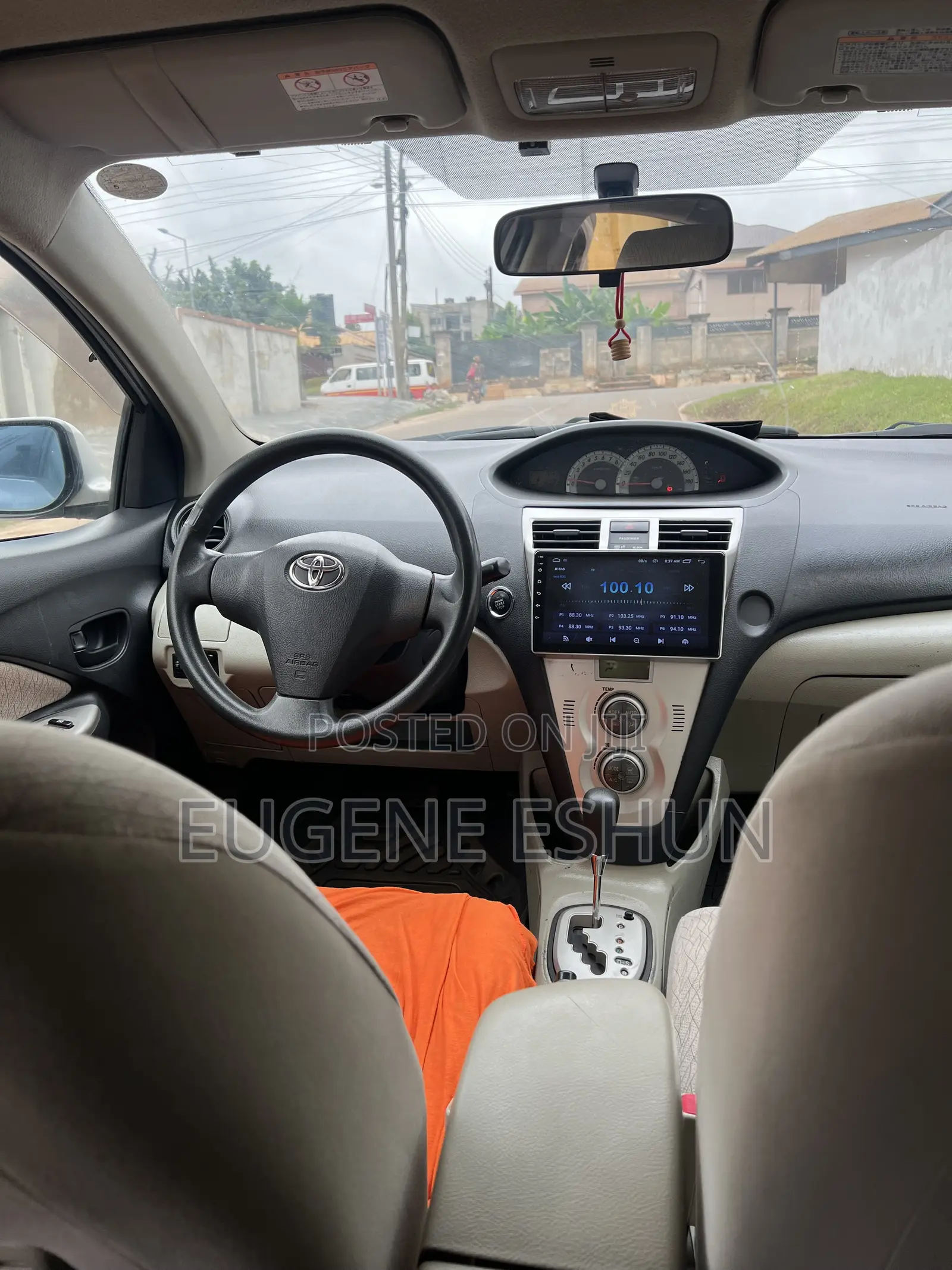 Toyota Belta 2012 Silver