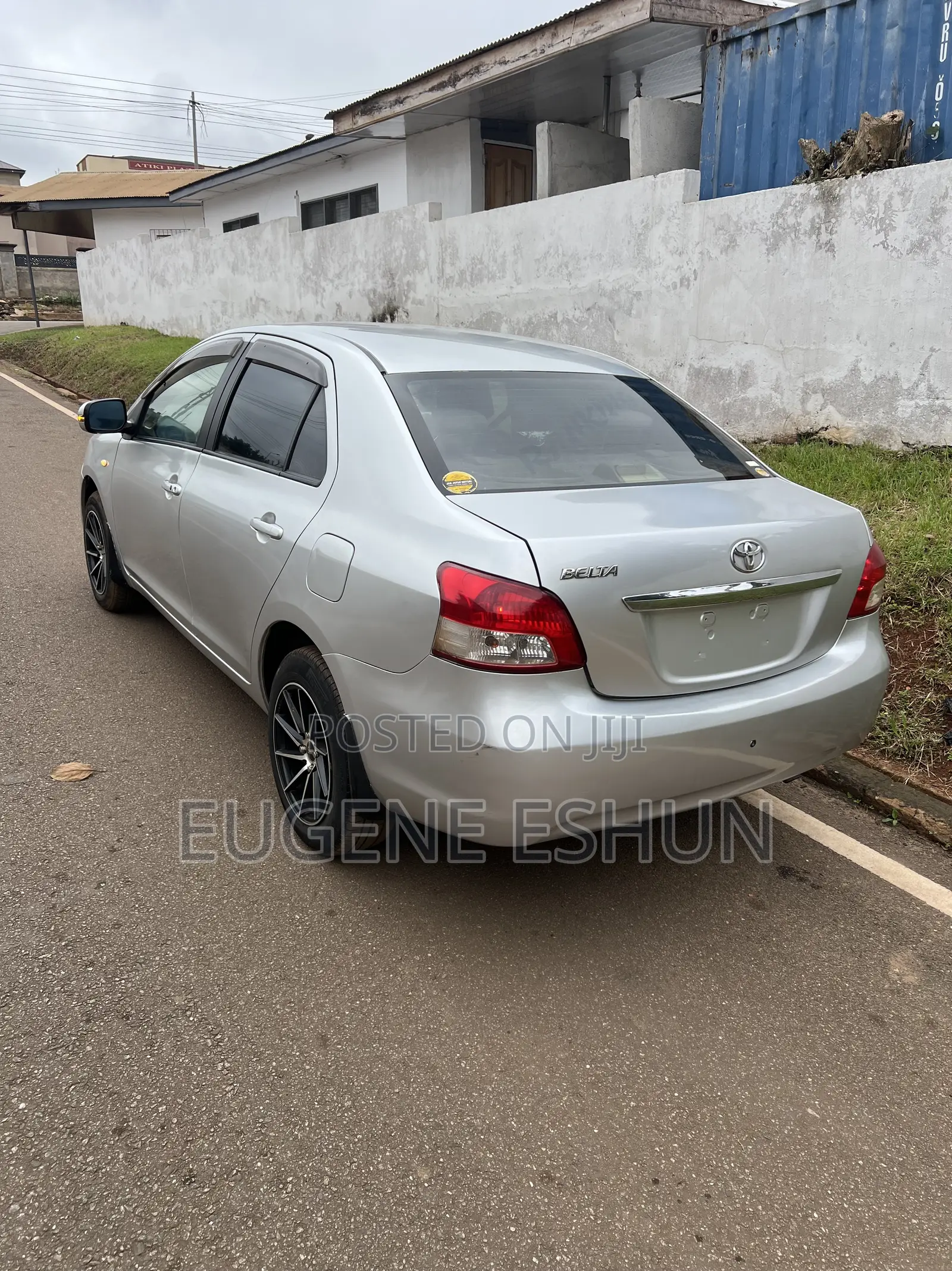 Toyota Belta 2012 Silver