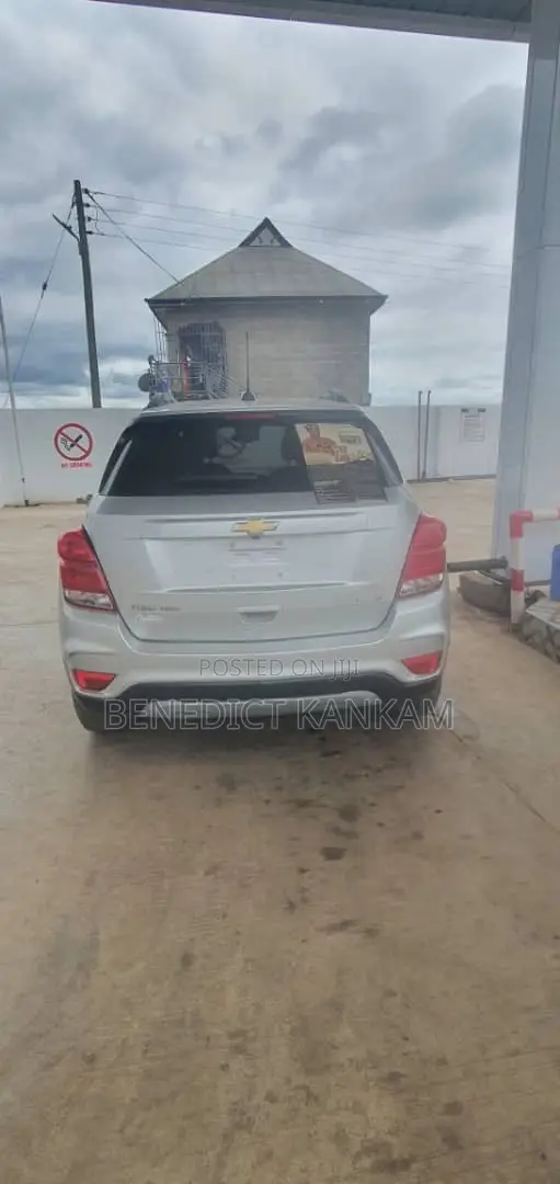Chevrolet Trax 2018 Gray