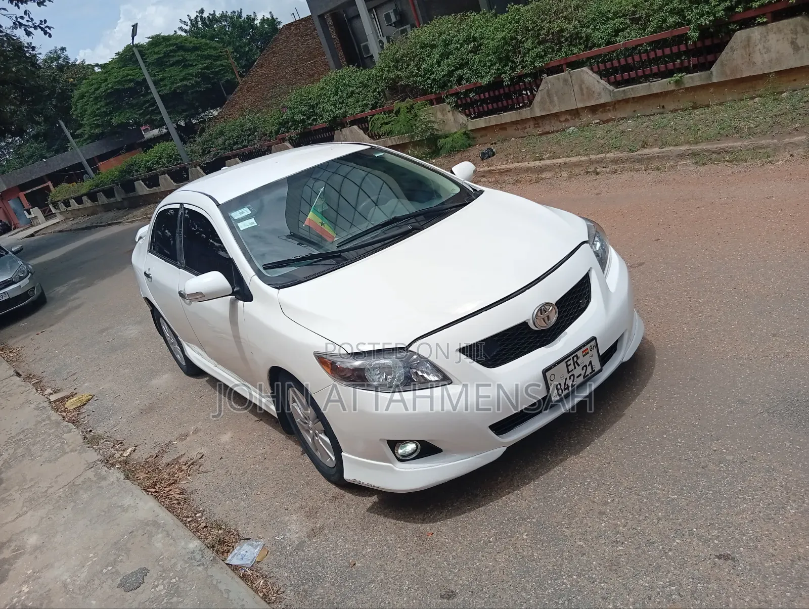 Toyota Corolla 2009 White