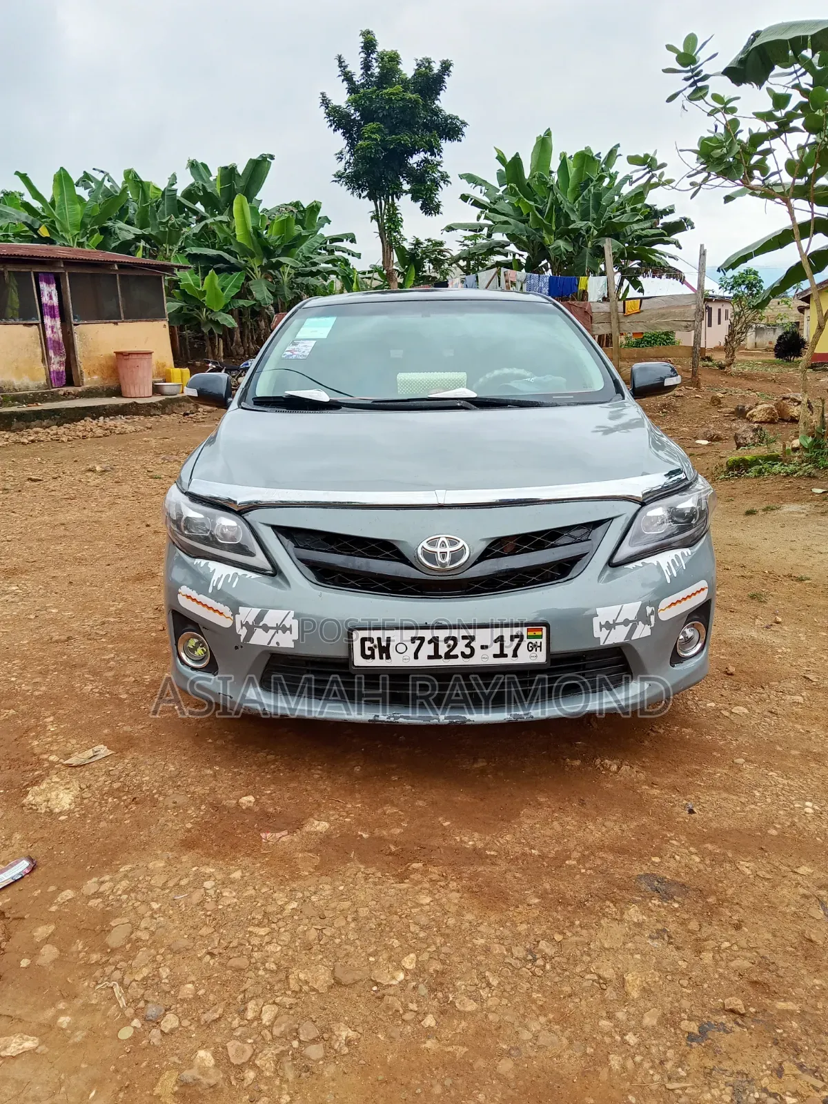 Toyota Corolla LE 4dr Sedan (1.8L 4cyl 4A) 2012 Gray