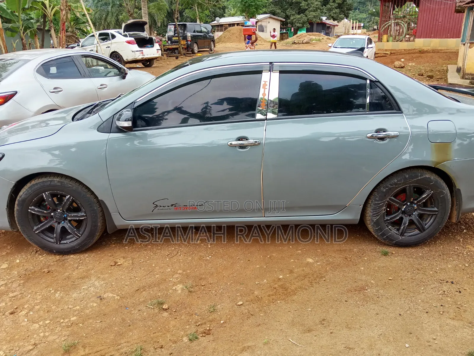 Toyota Corolla LE 4dr Sedan (1.8L 4cyl 4A) 2012 Gray