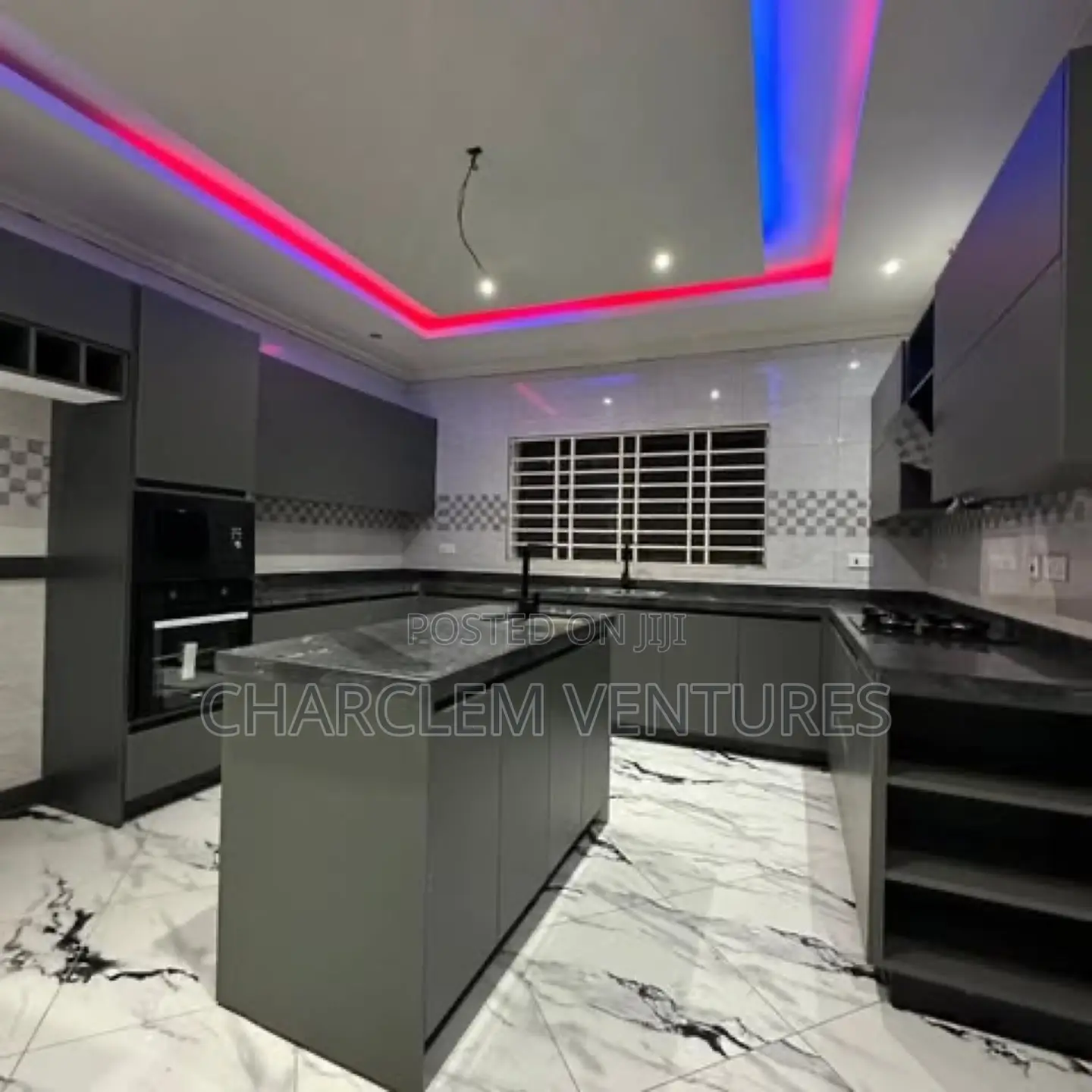 5bdrm House in Charclem Ventures, Adenta for sale