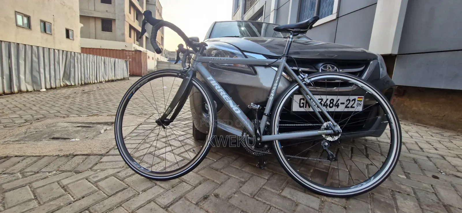 Tirreno Road Bike