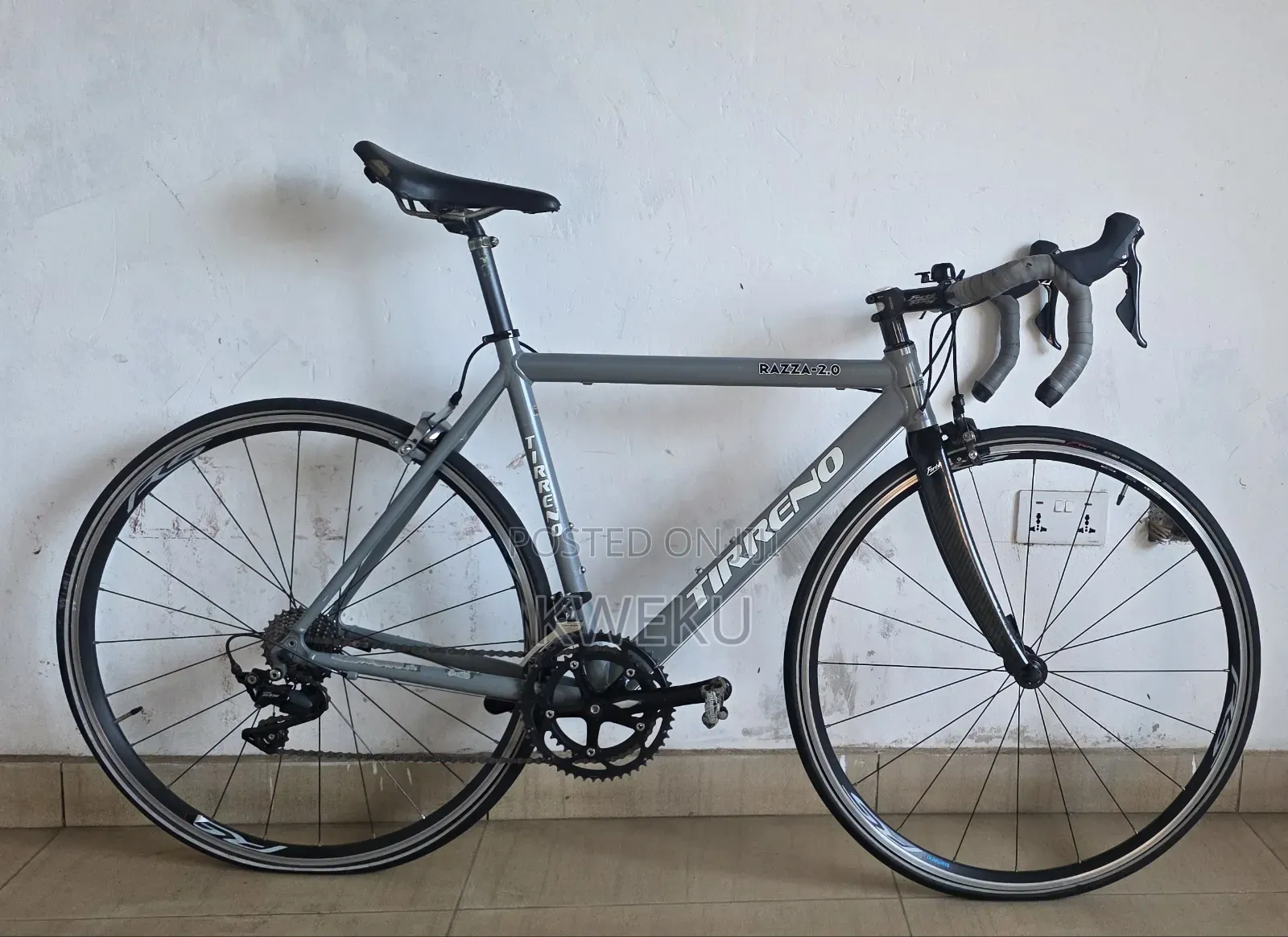 Tirreno Road Bike