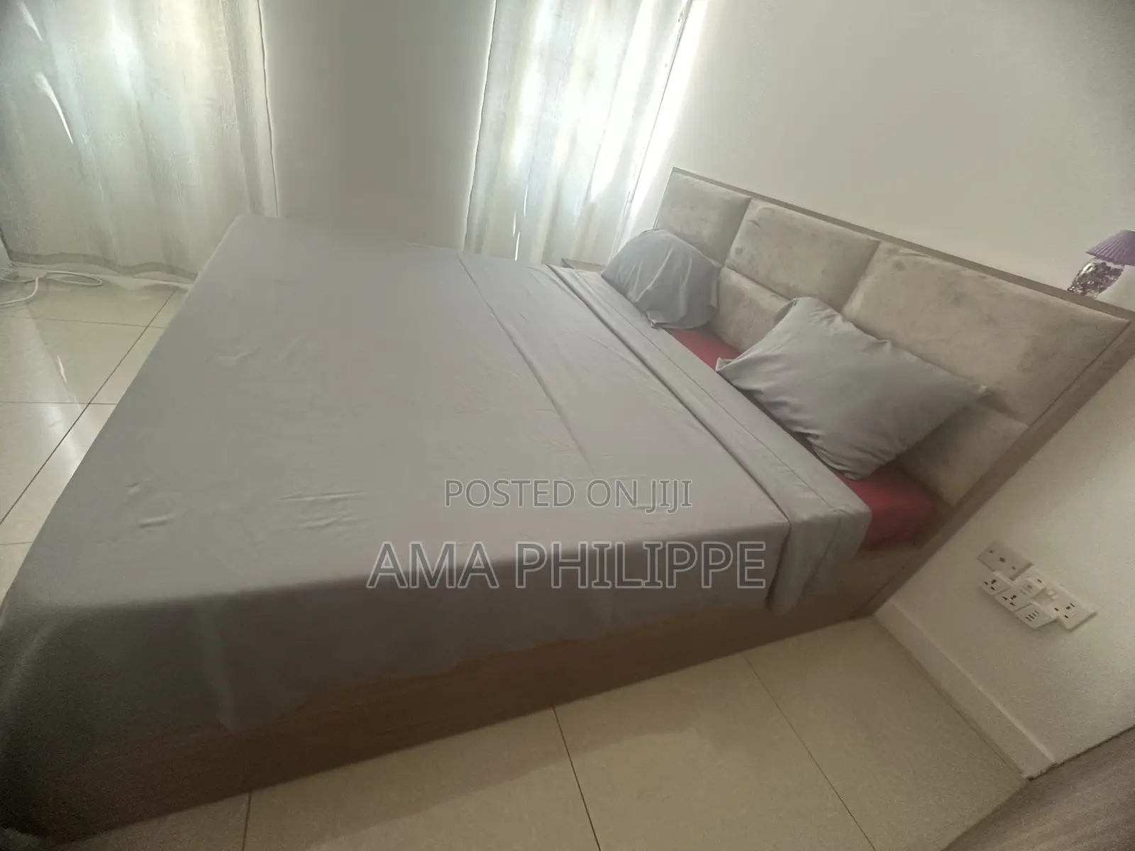 Queen Size Bed Set
