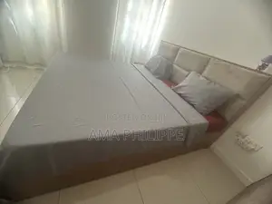 Queen Size Bed Set