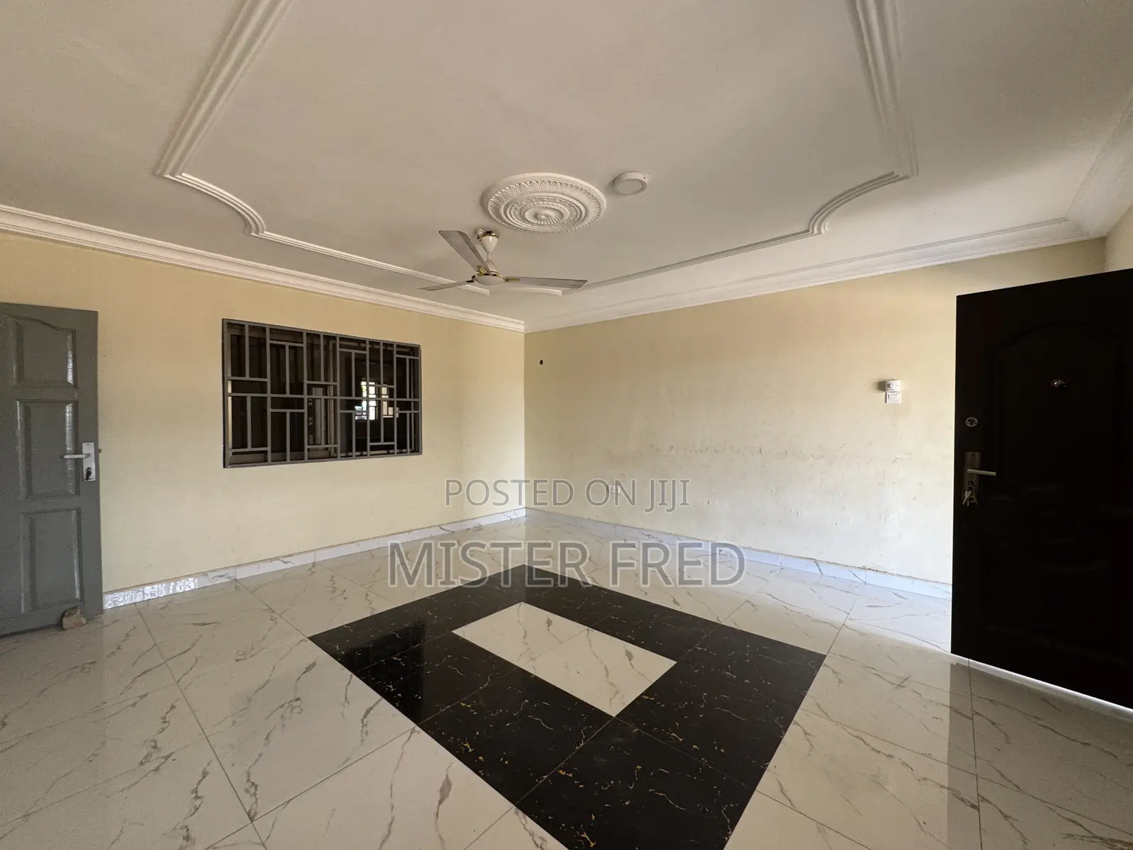 3bdrm Apartment in Scc, Weija for rent