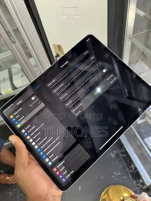 New Apple iPad Air 128 GB Gray