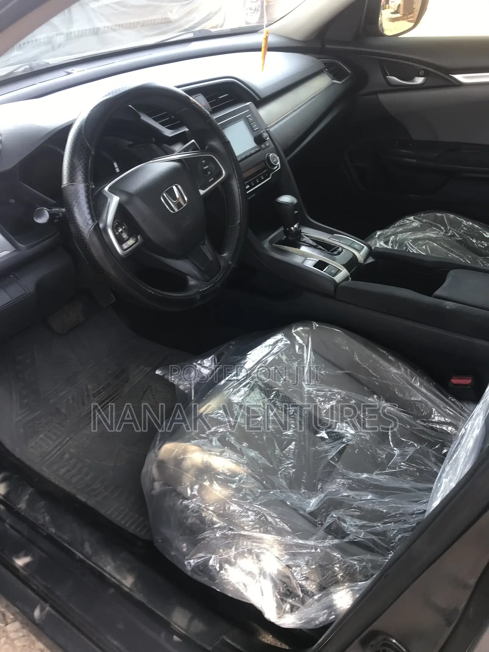 Honda Civic Touring Sedan 2018 Gray