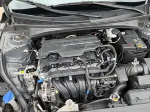 Hyundai Elantra SEL Convenience IVT 2025 Gray