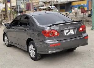 Toyota Corolla 1.4 C Limousine Luna 2005 Gray