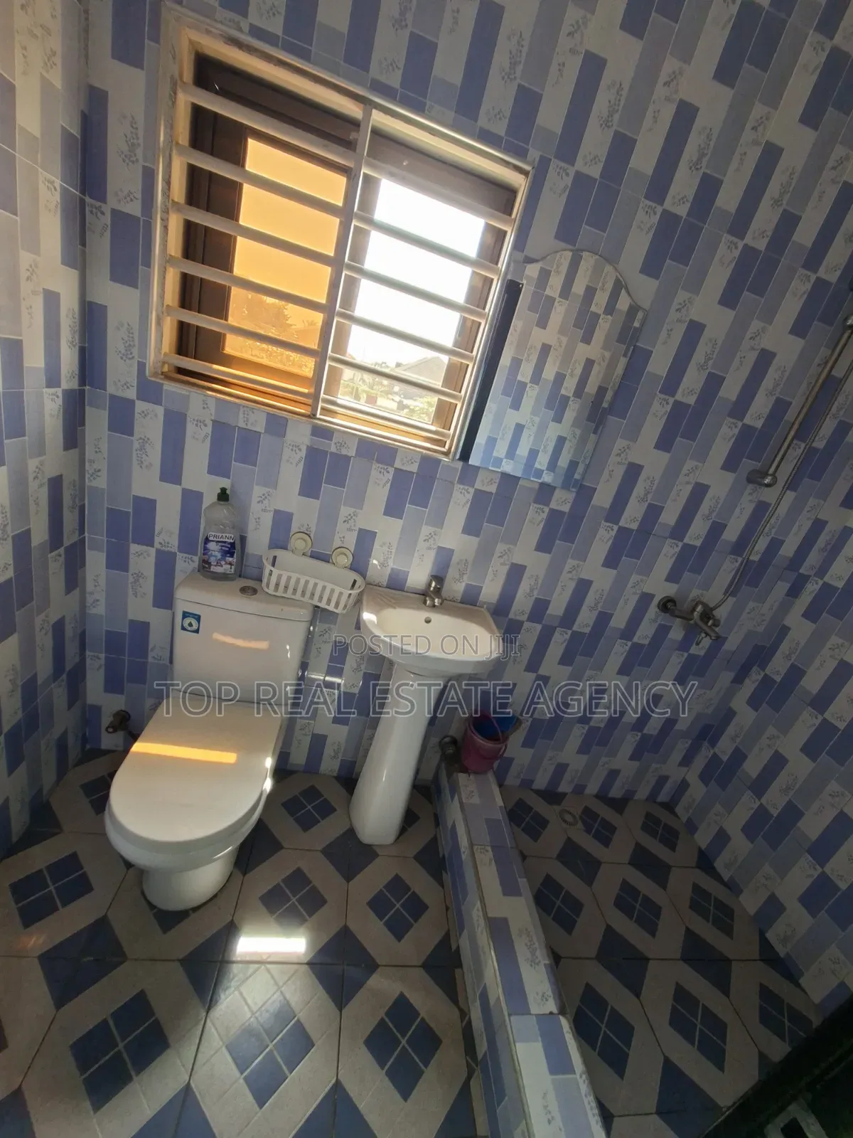 2bdrm Apartment in ,,Pillar 2, Ga East Municipal for rent