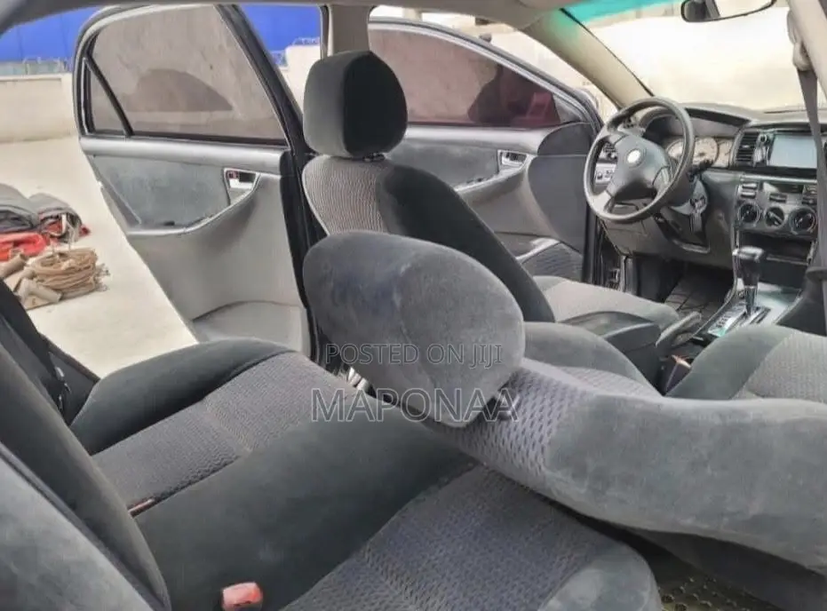 Toyota Corolla 1.4 C Limousine Luna 2005 Gray