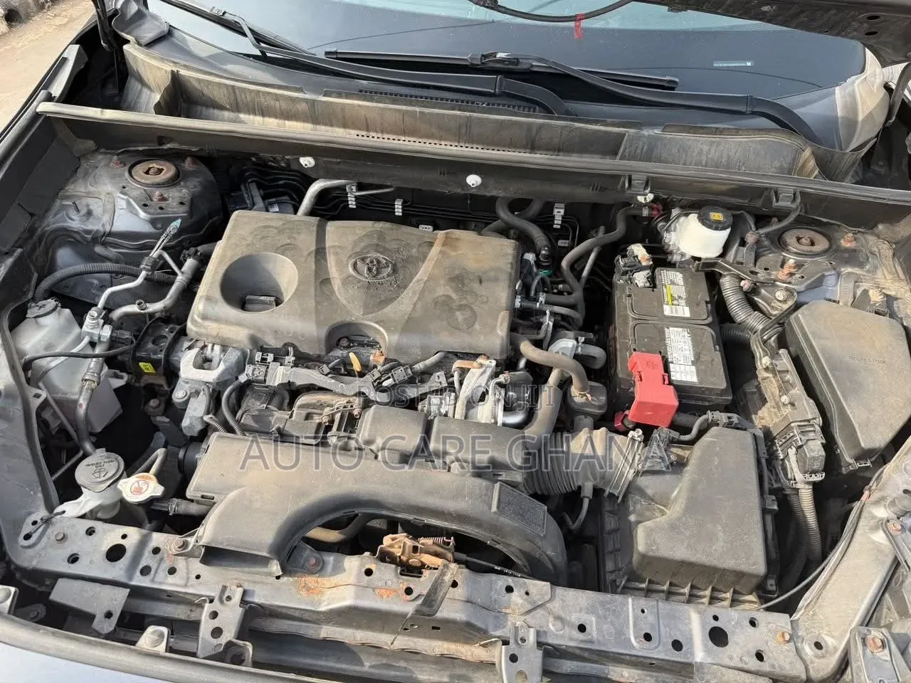 Toyota RAV4 LE FWD 2020 Brown