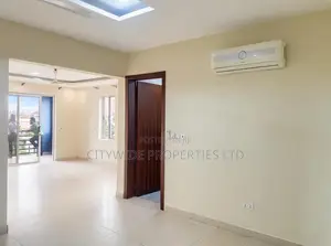 2bdrm Apartment in American House for sale
