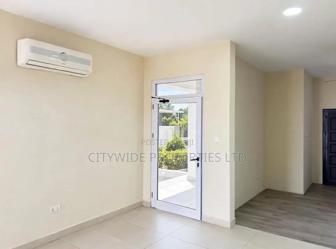 2bdrm Apartment in American House for sale