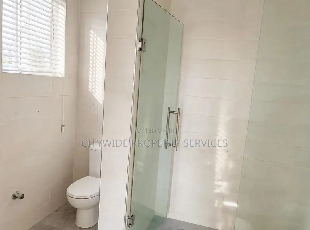 2bdrm Apartment in American House for sale