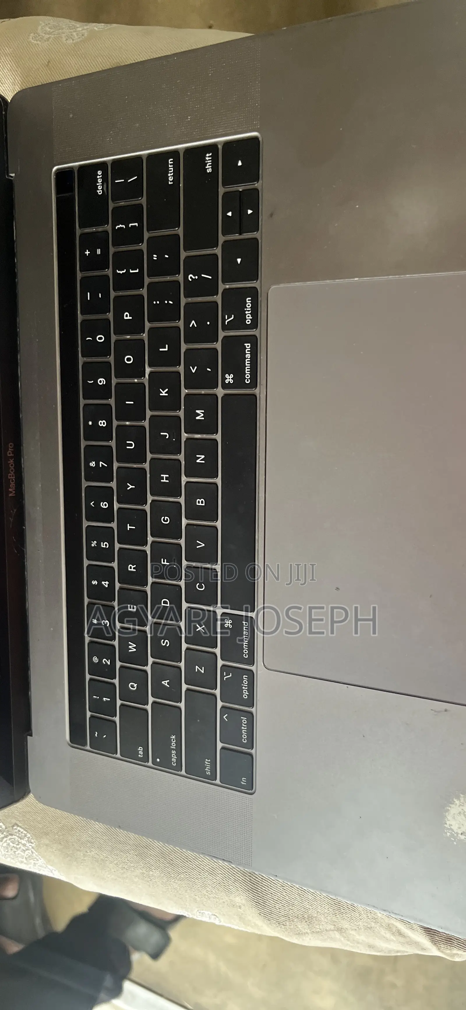Laptop Apple MacBook Pro 2019 16GB Intel Core i7 SSD 256GB