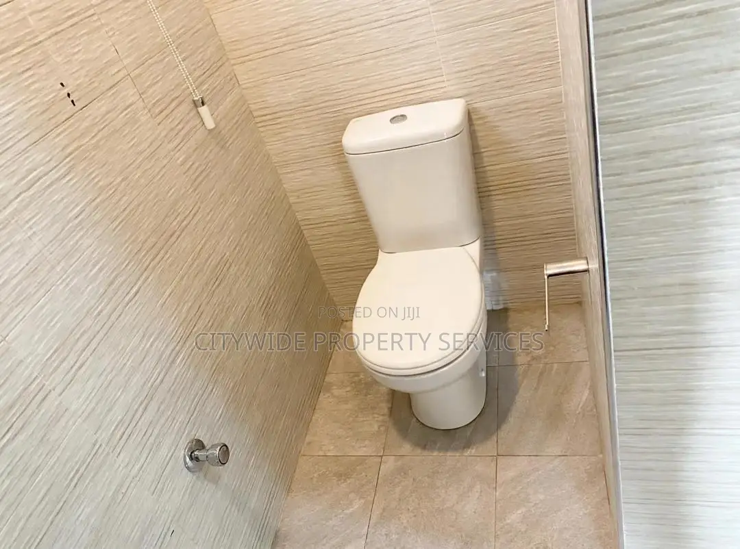 2bdrm Apartment in American House for sale