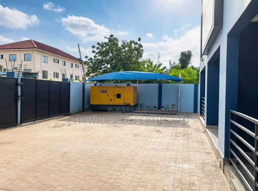 2bdrm Apartment in American House for sale