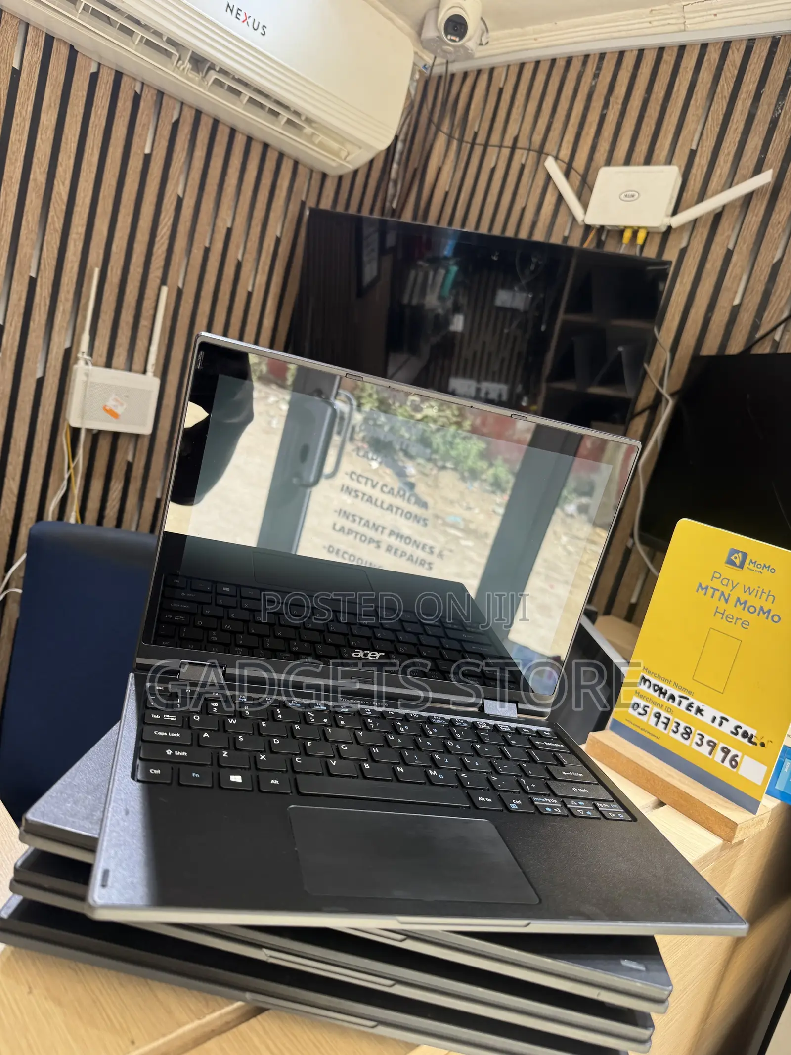 Laptop Acer TravelMate B 4GB Intel SSD 640GB