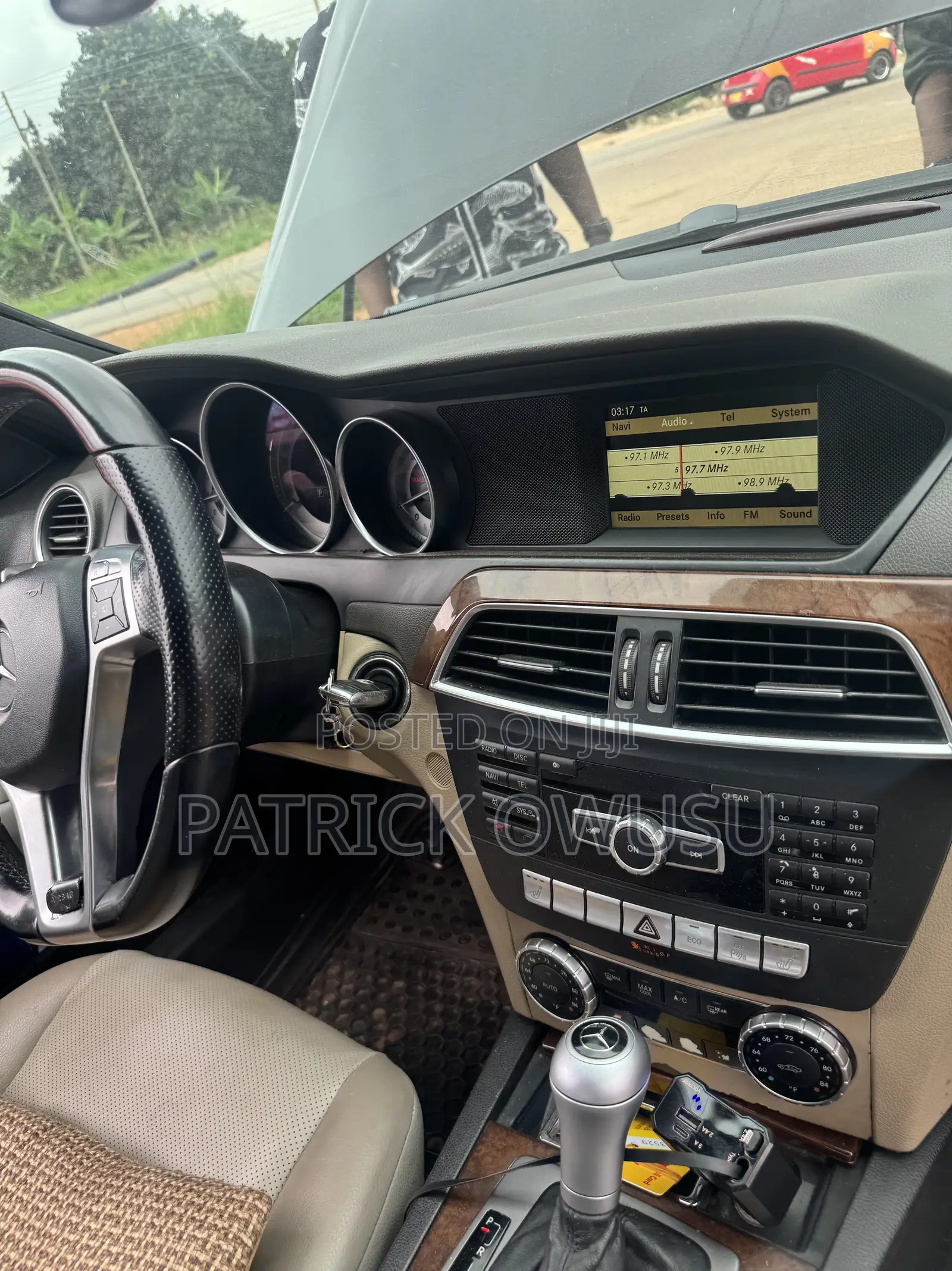 Mercedes-Benz C300 2008 Black