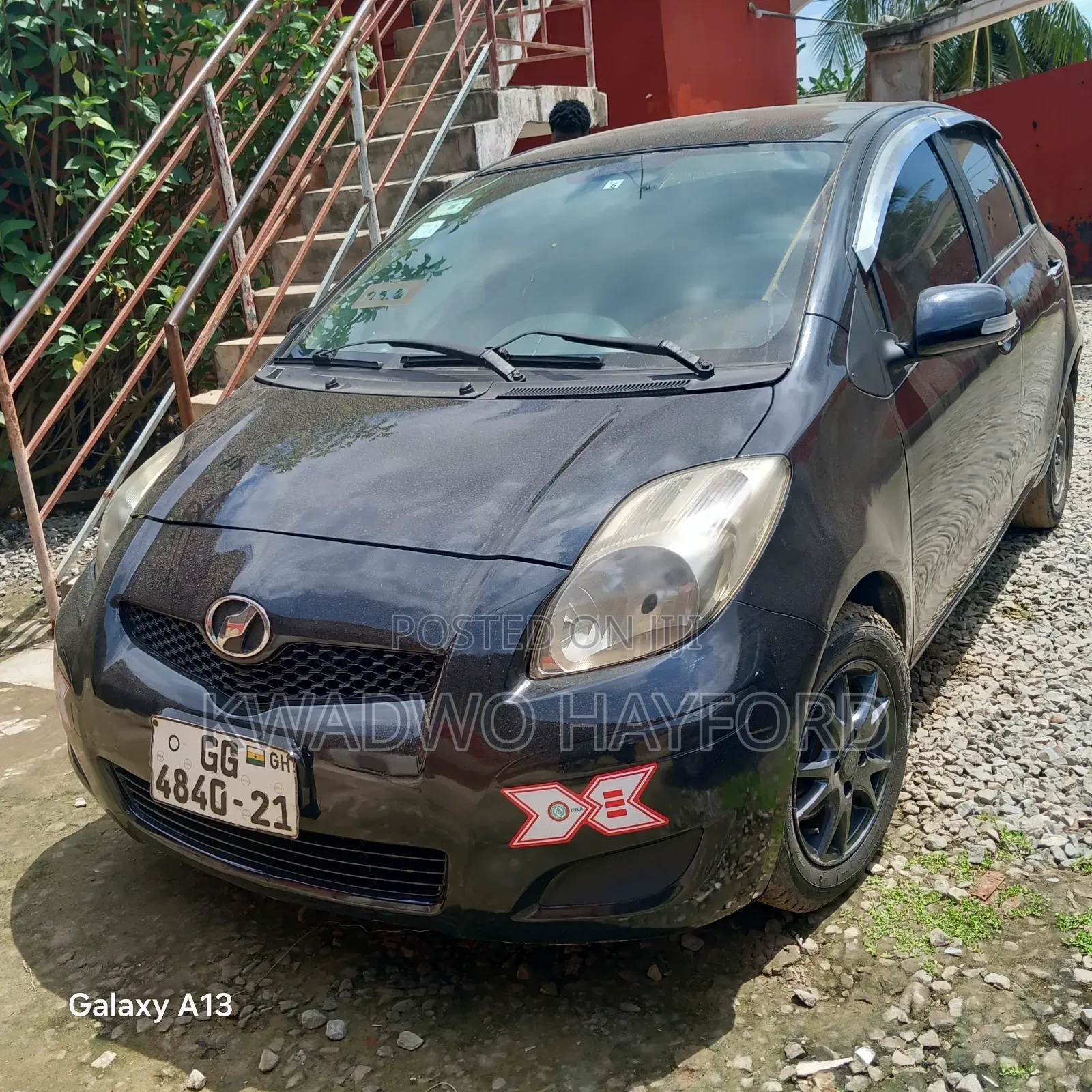 Toyota Vitz 1.0 FWD 3dr 2010 Black