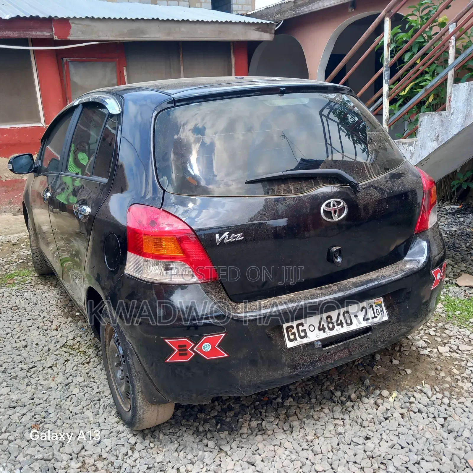 Toyota Vitz 1.0 FWD 3dr 2010 Black