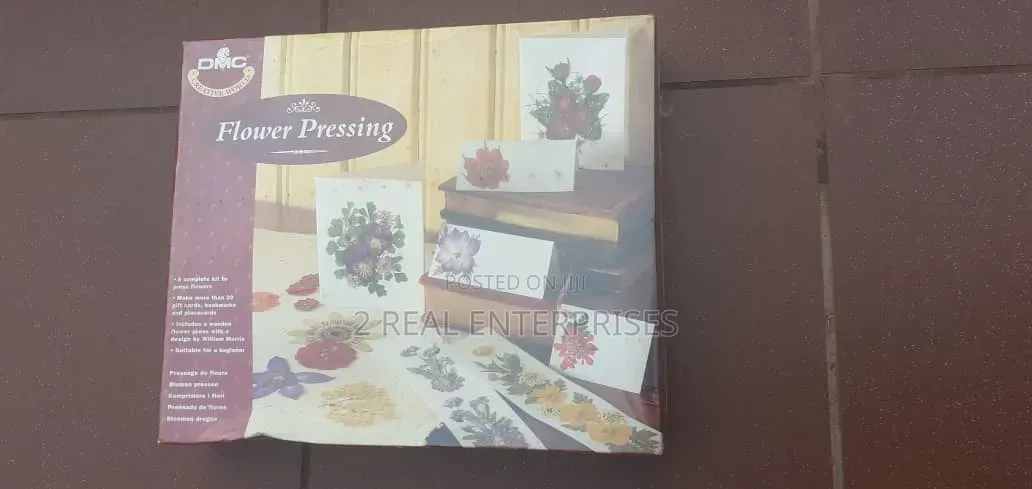 DMC Creative World Flower Pressing Complete Craft Starter Kit